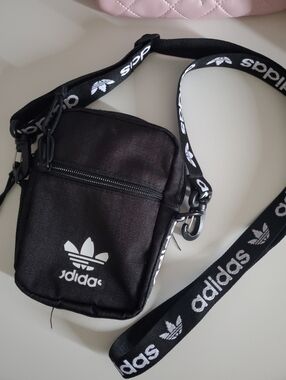 Adidas Adjustable Shoulder Bag With Detatchable Strap